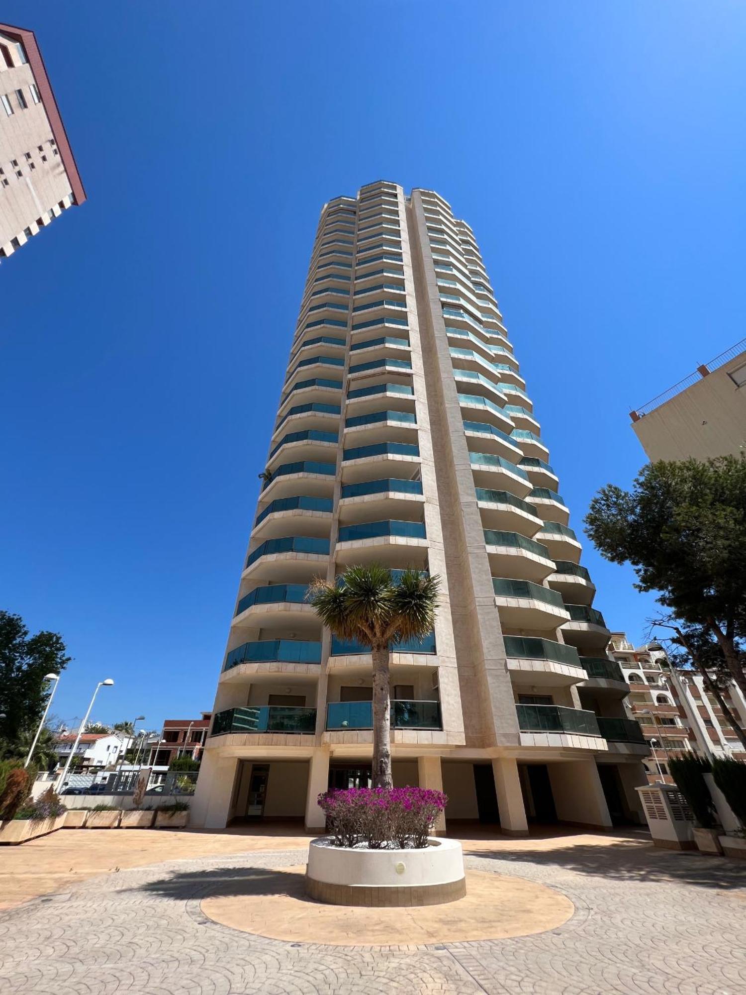 Apartamento Esmeralda Suites 칼페 외부 사진
